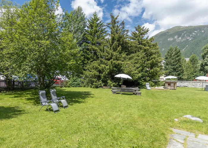 Chesa-strimer - Rustica * La Punt-Chamues-ch