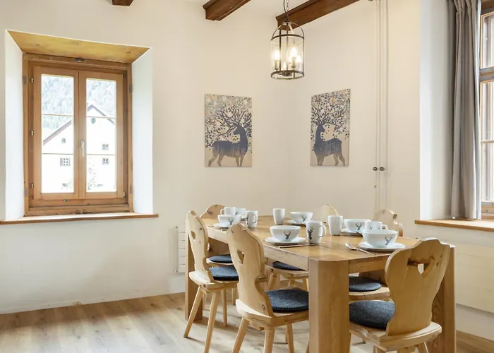 Chesa-strimer - Rustica * La Punt-Chamues-ch